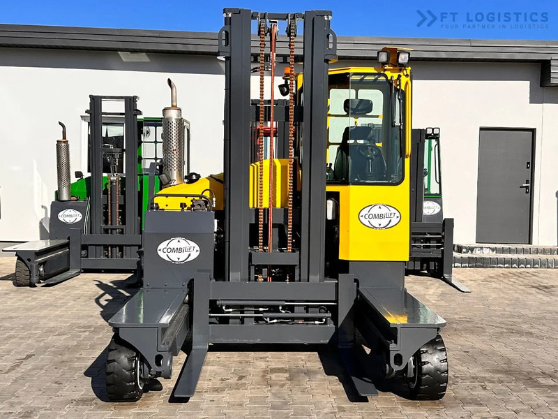 Combilift C4000 / LPG / DUPLEX / 4100MM / SCALE / SIDE SHIFT / LIKE NEW C4000 / LPG / DUPLEX / 4100MM / SCALE / SIDE SHIFT / LIKE NEW - 4-suunaline lükandmastiga tõstuk: pilt 5 Combilift C4000 / LPG / DUPLEX / 4100MM / SCALE / SIDE SHIFT / LIKE NEW C4000 / LPG / DUPLEX / 4100MM / SCALE / SIDE SHIFT / LIKE NEW - 4-suunaline lükandmastiga tõstuk: pilt 5