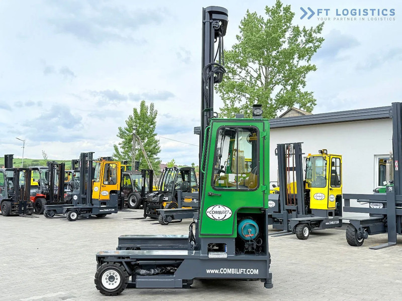 Combilift C4000 / TRIPLEX / 9300MM / FREE LIFT / POSITIONER / GAS / CABIN C4000 / TRIPLEX / 9300MM / FREE LIFT / POSITIONER / GAS / CABIN - 4-suunaline lükandmastiga tõstuk: pilt 3 Combilift C4000 / TRIPLEX / 9300MM / FREE LIFT / POSITIONER / GAS / CABIN C4000 / TRIPLEX / 9300MM / FREE LIFT / POSITIONER / GAS / CABIN - 4-suunaline lükandmastiga tõstuk: pilt 3