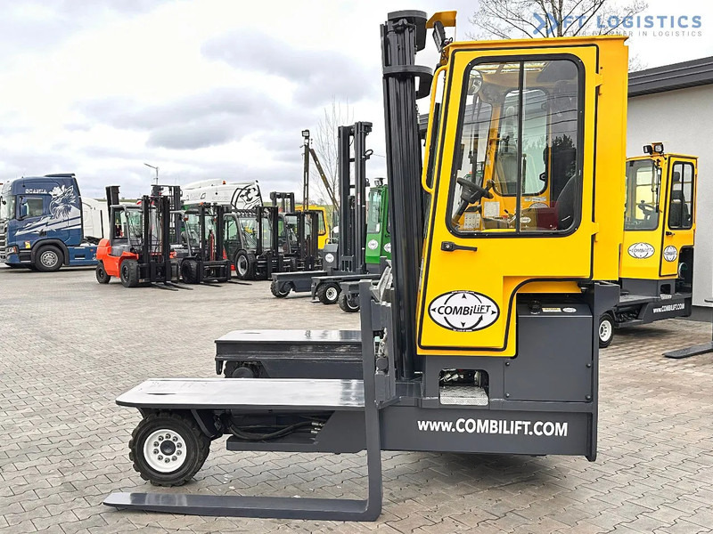 Combilift C4500 / DUPLEX / 4050MM / DIESEL / WIDE POSITIONER / FREE LIFT C4500 / DUPLEX / 4050MM / DIESEL / WIDE POSITIONER / FREE LIFT - 4-suunaline lükandmastiga tõstuk: pilt 2 Combilift C4500 / DUPLEX / 4050MM / DIESEL / WIDE POSITIONER / FREE LIFT C4500 / DUPLEX / 4050MM / DIESEL / WIDE POSITIONER / FREE LIFT - 4-suunaline lükandmastiga tõstuk: pilt 2