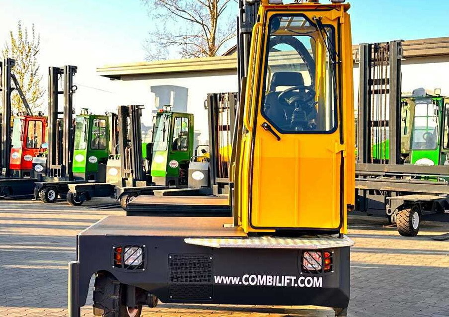 Combilift C5000SL-2019 year-Free lift - Like new - 4-suunaline lükandmastiga tõstuk: pilt 4 Combilift C5000SL-2019 year-Free lift - Like new - 4-suunaline lükandmastiga tõstuk: pilt 4