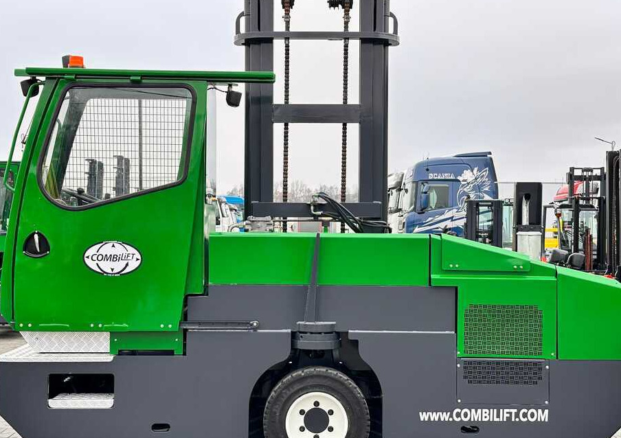 Combilift C5000SL / DIESEL / 4500MM / DUPLEX / CABIN / PLATFORMS / LIKE NEW - Küljelaadur: pilt 3 Combilift C5000SL / DIESEL / 4500MM / DUPLEX / CABIN / PLATFORMS / LIKE NEW - Küljelaadur: pilt 3
