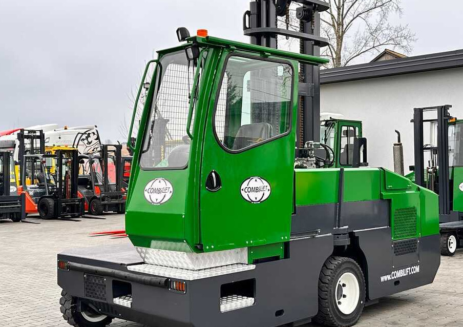 Combilift C5000SL / DIESEL / 4500MM / DUPLEX / CABIN / PLATFORMS / LIKE NEW - Küljelaadur: pilt 2 Combilift C5000SL / DIESEL / 4500MM / DUPLEX / CABIN / PLATFORMS / LIKE NEW - Küljelaadur: pilt 2