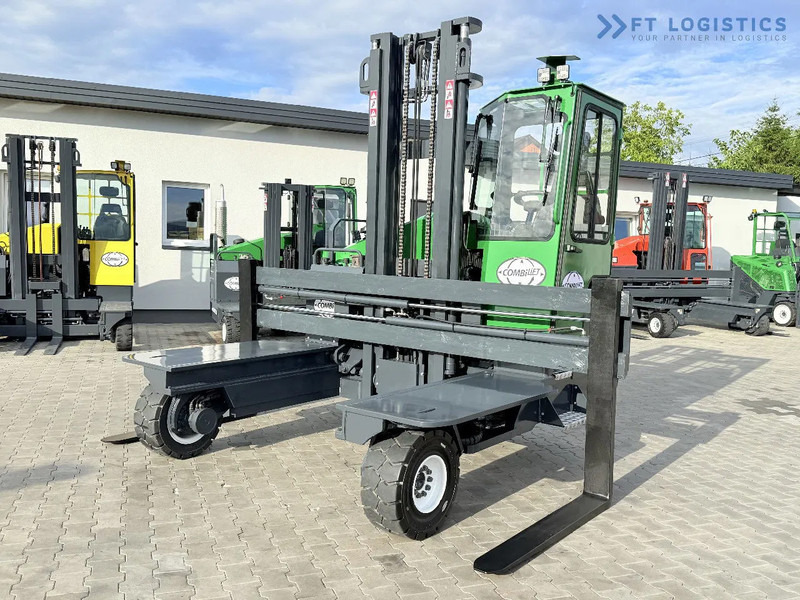Combilift C5000XL / DIESEL / DUPLEX - 4000MM / WIDE FORK POSITIONER 3350MM / FULL HEATED CABIN / ONLY 6453H / CONDITION - LIKE NEW! C5000X - 4-suunaline lükandmastiga tõstuk: pilt 2 Combilift C5000XL / DIESEL / DUPLEX - 4000MM / WIDE FORK POSITIONER 3350MM / FULL HEATED CABIN / ONLY 6453H / CONDITION - LIKE NEW! C5000X - 4-suunaline lükandmastiga tõstuk: pilt 2