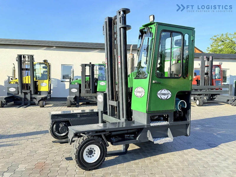 Combilift C5000XL / GAS / DUPLEX 4000 / POSITIONER / FULL CABIN / LIKE NEW C5000XL / GAS / DUPLEX 4000 / POSITIONER / FULL CABIN / LIKE NE - 4-suunaline lükandmastiga tõstuk: pilt 1 Combilift C5000XL / GAS / DUPLEX 4000 / POSITIONER / FULL CABIN / LIKE NEW C5000XL / GAS / DUPLEX 4000 / POSITIONER / FULL CABIN / LIKE NE - 4-suunaline lükandmastiga tõstuk: pilt 1