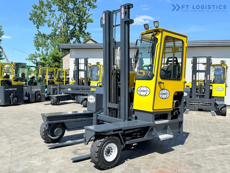 Combilift C5000XL / GAS / DUPLEX / 4500MM / FREE LIFT / SIDESHIFT / FORK POSITIONER / XL CABIN / NEW TYRES C5000XL / GAS / DUPLEX / 4500MM - 4-suunaline lükandmastiga tõstuk: pilt 4 Combilift C5000XL / GAS / DUPLEX / 4500MM / FREE LIFT / SIDESHIFT / FORK POSITIONER / XL CABIN / NEW TYRES C5000XL / GAS / DUPLEX / 4500MM - 4-suunaline lükandmastiga tõstuk: pilt 4
