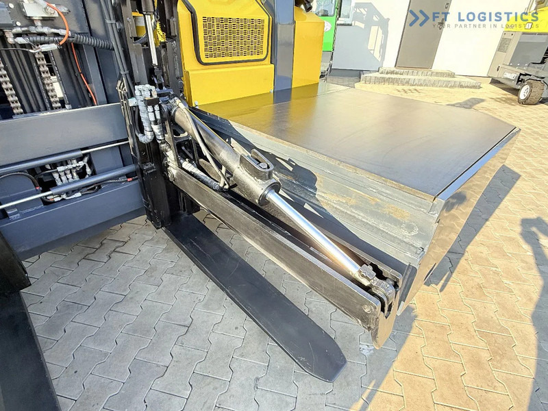Combilift C6000SR / DUPLEX / 4200MM / LOAD CLAMP ON FORKS / FREE LIFT / DIESEL / POSITIONER / NEW TIRES / LIKE NEW / Wide range of four-wa - 4-suunaline lükandmastiga tõstuk: pilt 5 Combilift C6000SR / DUPLEX / 4200MM / LOAD CLAMP ON FORKS / FREE LIFT / DIESEL / POSITIONER / NEW TIRES / LIKE NEW / Wide range of four-wa - 4-suunaline lükandmastiga tõstuk: pilt 5
