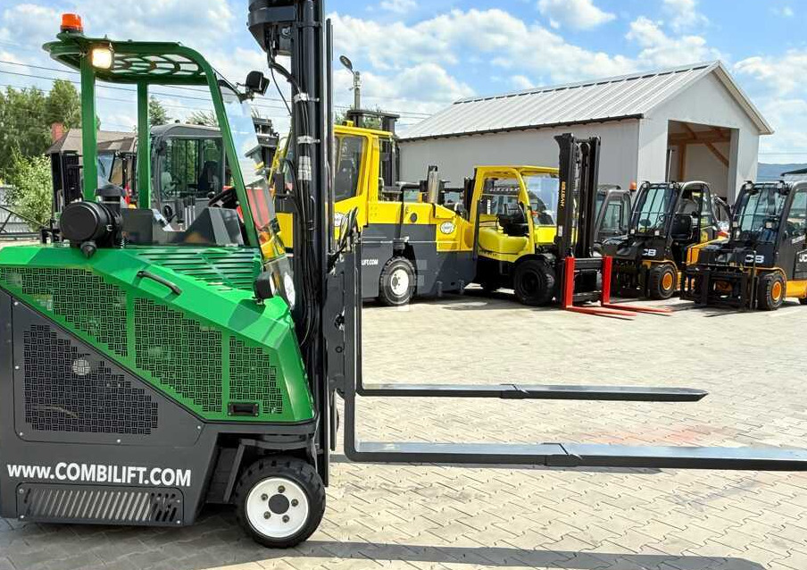 4-suunaline lükandmastiga tõstuk Combilift CB2500 / DIESEL / EXTENDABLE FORKS / TRIPLEX / 5500MM / FREE LIFT / SIDE SHIFT / FORK POSITIONER / LIKE NEW: pilt 18