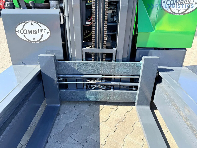 Combilift COMBILIFT C3000 – DUPLEX 4100mm – Year 2013 – 4041 hours – DIESEL – FREE LIFT – FORK POSITIONER – SIDE SHIFT – 1150mm FORKS – CO - 4-suunaline lükandmastiga tõstuk: pilt 4 Combilift COMBILIFT C3000 – DUPLEX 4100mm – Year 2013 – 4041 hours – DIESEL – FREE LIFT – FORK POSITIONER – SIDE SHIFT – 1150mm FORKS – CO - 4-suunaline lükandmastiga tõstuk: pilt 4