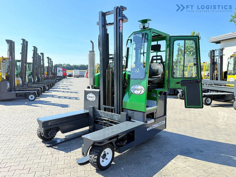 Combilift COMBILIFT C3000 – DUPLEX 4100mm – Year 2013 – 4041 hours – DIESEL – FREE LIFT – FORK POSITIONER – SIDE SHIFT – 1150mm FORKS – CO - 4-suunaline lükandmastiga tõstuk: pilt 5 Combilift COMBILIFT C3000 – DUPLEX 4100mm – Year 2013 – 4041 hours – DIESEL – FREE LIFT – FORK POSITIONER – SIDE SHIFT – 1150mm FORKS – CO - 4-suunaline lükandmastiga tõstuk: pilt 5