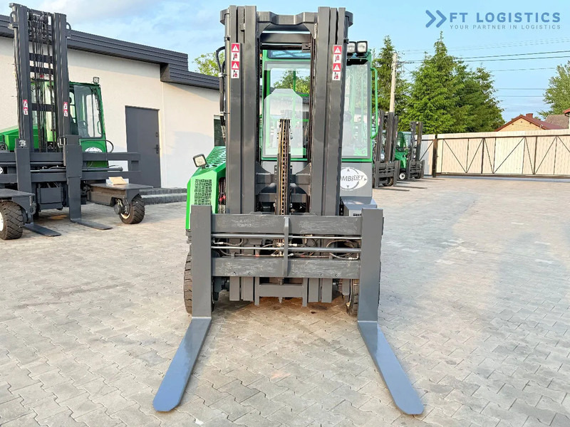 Combilift COMBILIFT C4000CB – TRIPLEX 5200mm – Year 2017 – LPG – FREE LIFT – SIDESHIFT – FORK POSITIONER – CONDITION 5/5 COMBILIFT C4000CB - 4-suunaline lükandmastiga tõstuk: pilt 4 Combilift COMBILIFT C4000CB – TRIPLEX 5200mm – Year 2017 – LPG – FREE LIFT – SIDESHIFT – FORK POSITIONER – CONDITION 5/5 COMBILIFT C4000CB - 4-suunaline lükandmastiga tõstuk: pilt 4