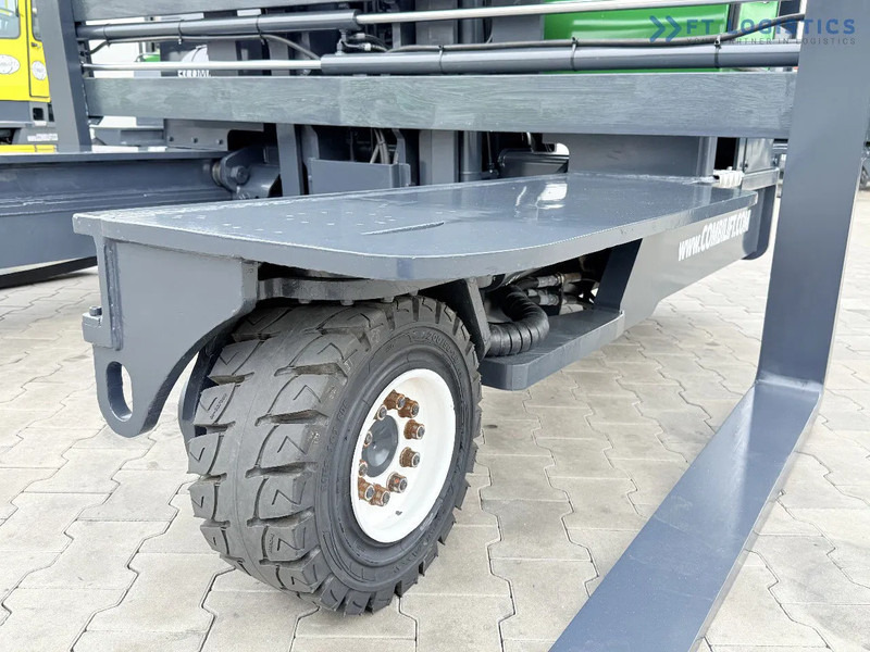 Combilift Combilift C4500 / DIESEL / DUPLEX 4000MM / WIDE FORK POSITIONER / HEATING / FULL CABIN / PERFECT CONDITION / Wide range of four- - 4-suunaline lükandmastiga tõstuk: pilt 5 Combilift Combilift C4500 / DIESEL / DUPLEX 4000MM / WIDE FORK POSITIONER / HEATING / FULL CABIN / PERFECT CONDITION / Wide range of four- - 4-suunaline lükandmastiga tõstuk: pilt 5