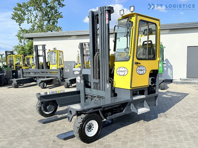 Combilift Combilift C5000XL / GAS / TRIPLEX 6000MM / FREE LIFT / FORK POSITIONER / HEATING / TELESCOPIC FORKS 1200/2000MM / FULL HEATED CA - 4-suunaline lükandmastiga tõstuk: pilt 1 Combilift Combilift C5000XL / GAS / TRIPLEX 6000MM / FREE LIFT / FORK POSITIONER / HEATING / TELESCOPIC FORKS 1200/2000MM / FULL HEATED CA - 4-suunaline lükandmastiga tõstuk: pilt 1