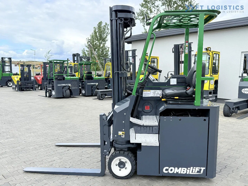 Combilift Combilift CBE2500 / TRIPLEX / 5500MM / FREE LIFT / ELECTRIC DRIVE / ONLY 2300 MTH / FORK POSITIONER / SIDE SHIFT / NEW TYRES / L - 4-suunaline lükandmastiga tõstuk: pilt 3 Combilift Combilift CBE2500 / TRIPLEX / 5500MM / FREE LIFT / ELECTRIC DRIVE / ONLY 2300 MTH / FORK POSITIONER / SIDE SHIFT / NEW TYRES / L - 4-suunaline lükandmastiga tõstuk: pilt 3