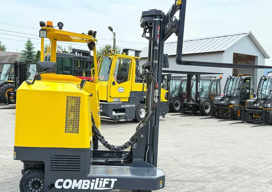 4-suunaline lükandmastiga tõstuk Combilift MR / ELECTRIC / TRIPLEX – 6000MM / FULL FREE LIFT / WIDE POSITIONER / FORK SIDESHIFT / ONLY 1400 HOURS / LIKE NEW: pilt 22