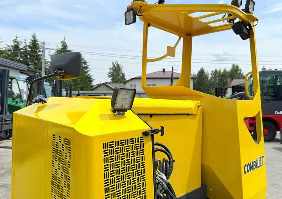 4-suunaline lükandmastiga tõstuk Combilift MR / ELECTRIC / TRIPLEX – 6000MM / FULL FREE LIFT / WIDE POSITIONER / FORK SIDESHIFT / ONLY 1400 HOURS / LIKE NEW: pilt 31