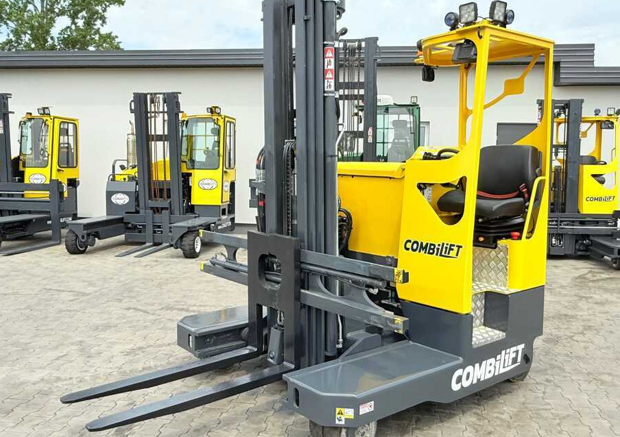 4-suunaline lükandmastiga tõstuk Combilift MR / ELECTRIC / TRIPLEX – 6000MM / FULL FREE LIFT / WIDE POSITIONER / FORK SIDESHIFT / ONLY 1400 HOURS / LIKE NEW: pilt 38