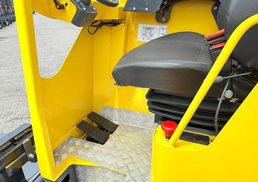 4-suunaline lükandmastiga tõstuk Combilift MR / ELECTRIC / TRIPLEX – 6000MM / FULL FREE LIFT / WIDE POSITIONER / FORK SIDESHIFT / ONLY 1400 HOURS / LIKE NEW: pilt 14