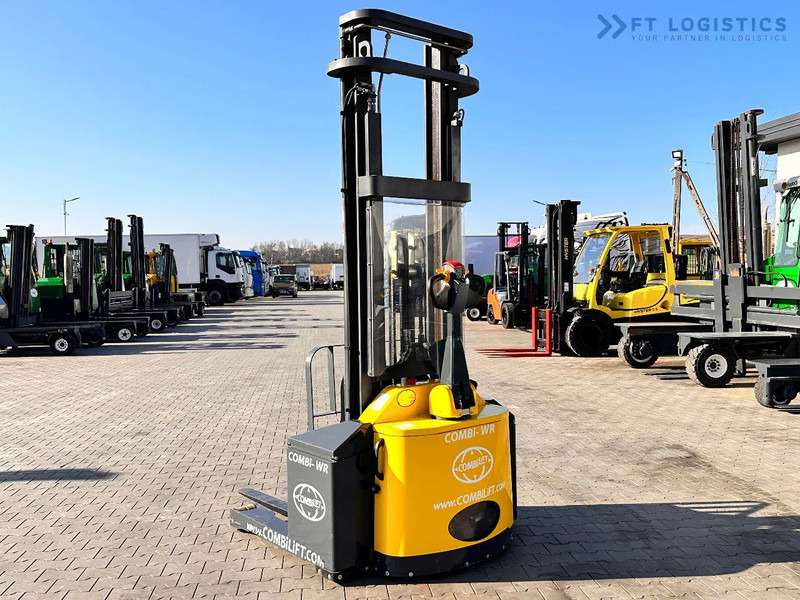Combilift WR-4 / DUPLEX / 4.5M / 2017 / ONLY 30 MTH / LIKE NEW / 1500KG - Virnastaja: pilt 5 Combilift WR-4 / DUPLEX / 4.5M / 2017 / ONLY 30 MTH / LIKE NEW / 1500KG - Virnastaja: pilt 5