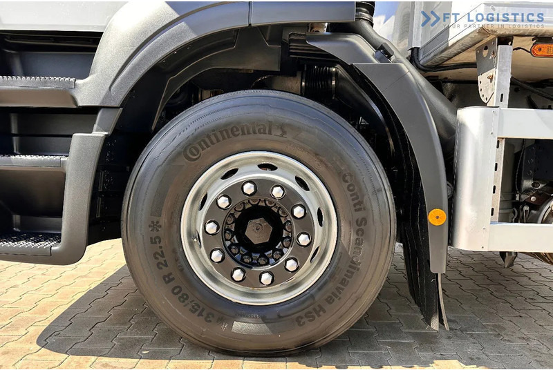 Iveco Stralis 420 STRALIS 420 / Refrigerated Truck / Carrier Supra 950 / 19 Pallets / Tail Lift / Tires - Külmutiga veoauto: pilt 5 Iveco Stralis 420 STRALIS 420 / Refrigerated Truck / Carrier Supra 950 / 19 Pallets / Tail Lift / Tires - Külmutiga veoauto: pilt 5