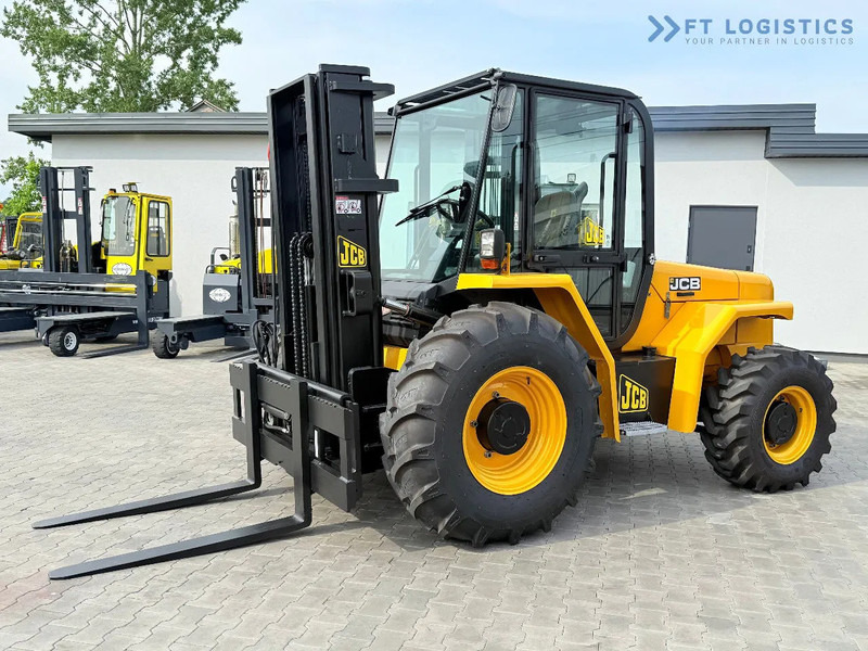JCB 940 / DIESEL / TRIPLEX 4500MM / FORK POSITIONER / SIDE SHIFT / 4T / NEW TYRES / LIKE NEW 940 / DIESEL / TRIPLEX 4500MM / FORK PO - Ebatasasel maastikul kohanduv kahveltõstuk: pilt 2 JCB 940 / DIESEL / TRIPLEX 4500MM / FORK POSITIONER / SIDE SHIFT / 4T / NEW TYRES / LIKE NEW 940 / DIESEL / TRIPLEX 4500MM / FORK PO - Ebatasasel maastikul kohanduv kahveltõstuk: pilt 2