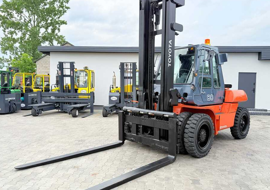 Toyota 60-5FD80 / DIESEL / DUPLEX - 4500MM / NEW TYRES / HEATED CABIN / 8 TON / UDT / EXCELLENT CONDITION - Diiseltõstuk: pilt 2 Toyota 60-5FD80 / DIESEL / DUPLEX - 4500MM / NEW TYRES / HEATED CABIN / 8 TON / UDT / EXCELLENT CONDITION - Diiseltõstuk: pilt 2