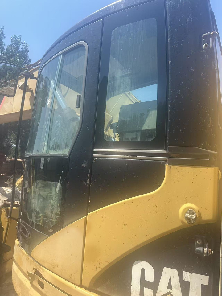 CATERPILLAR 314C - Kabiin - Ekskavaator: pilt 1 CATERPILLAR 314C - Kabiin - Ekskavaator: pilt 1