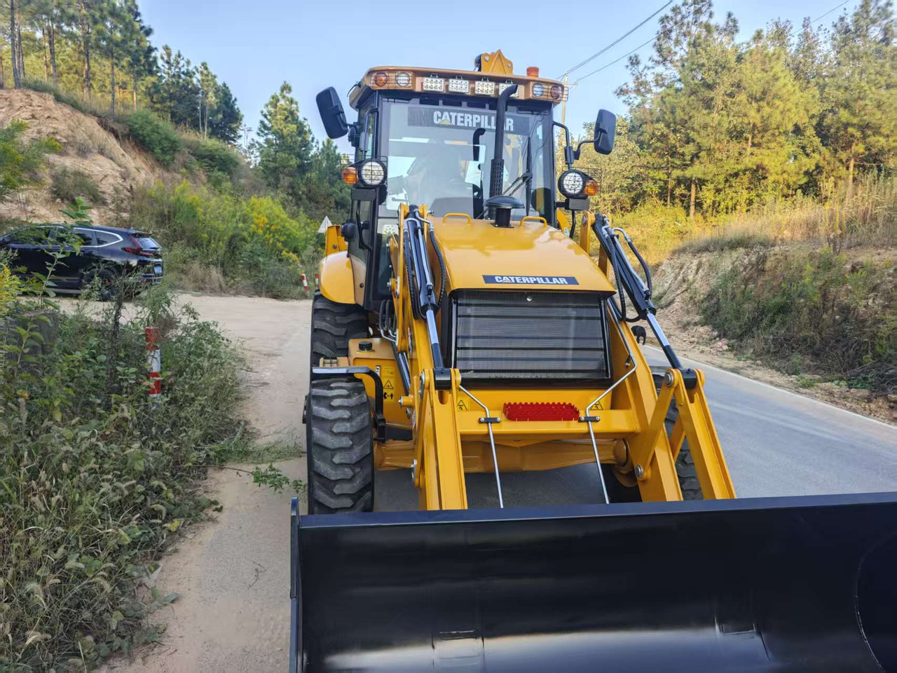 CATERPILLAR 420F - Ekskavaator-laadur: pilt 2 CATERPILLAR 420F - Ekskavaator-laadur: pilt 2