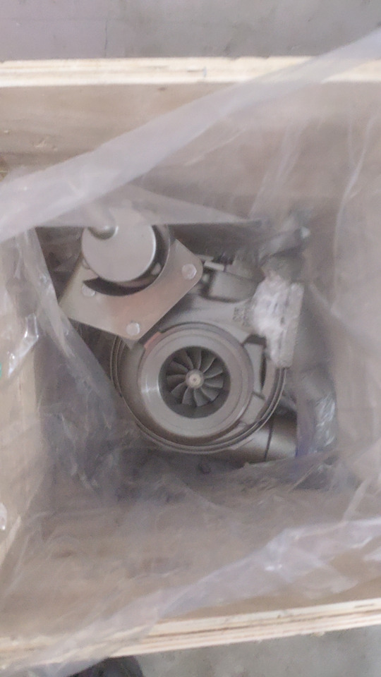 CATERPILLAR 424-3431 - Turbo - Ekskavaator: pilt 2 CATERPILLAR 424-3431 - Turbo - Ekskavaator: pilt 2