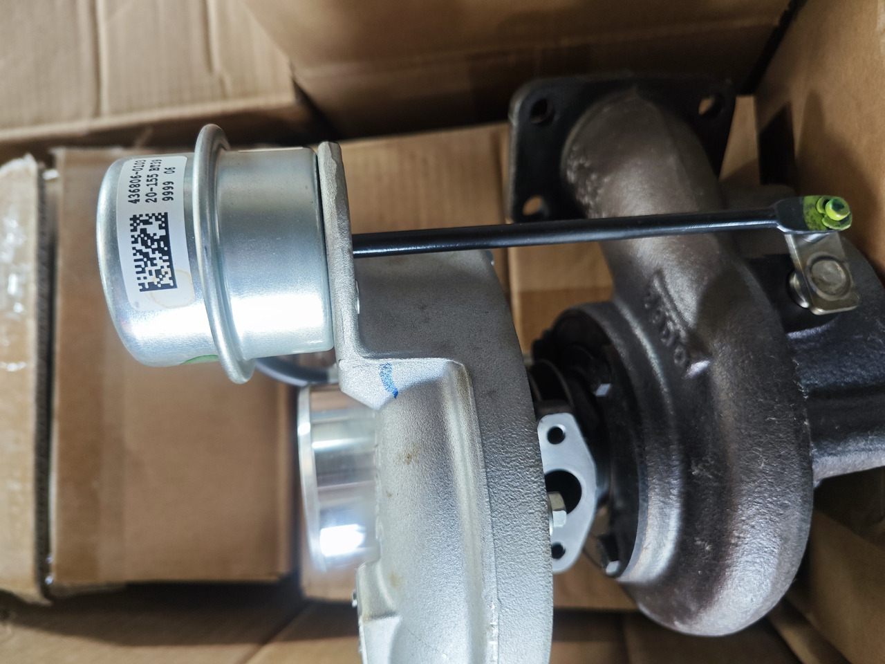 CATERPILLAR 482-0233 - Turbo - Ekskavaator: pilt 2 CATERPILLAR 482-0233 - Turbo - Ekskavaator: pilt 2