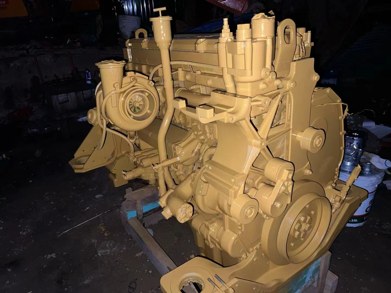 CATERPILLAR C13 - Mootor - Ekskavaator: pilt 1 CATERPILLAR C13 - Mootor - Ekskavaator: pilt 1