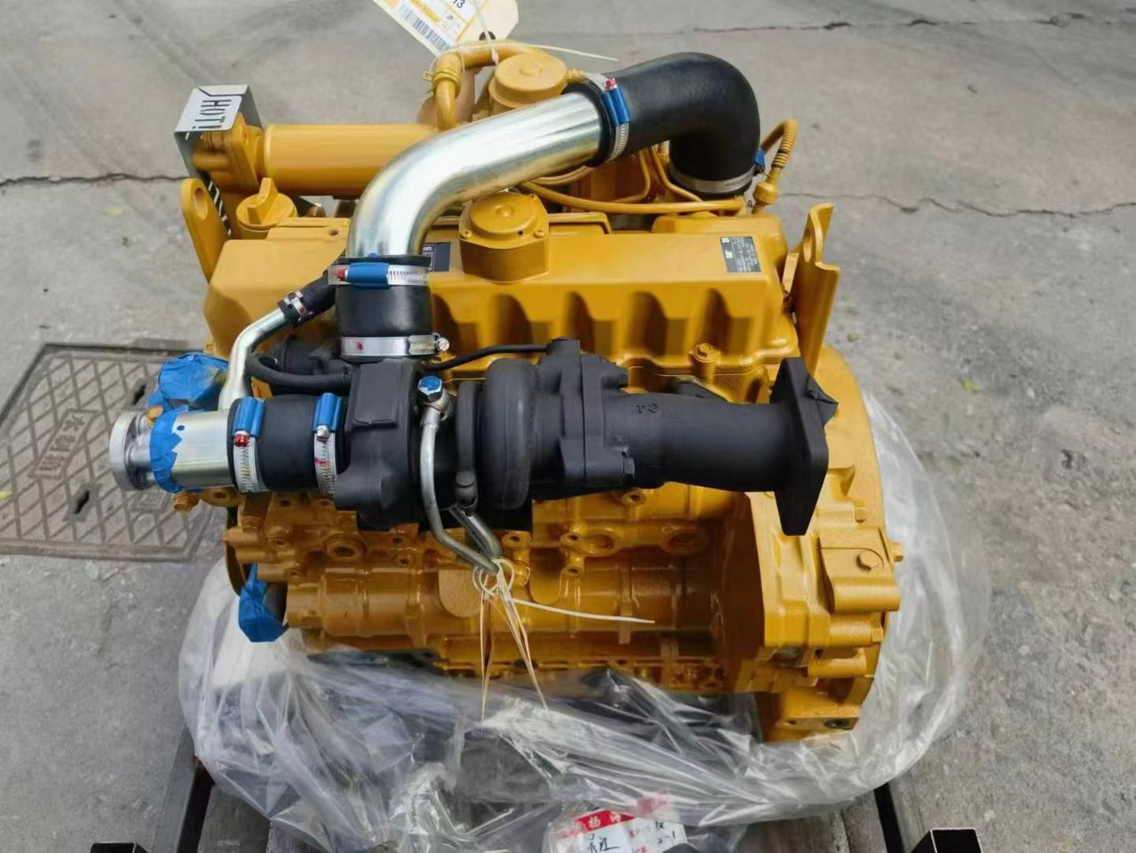 CATERPILLAR C3.3B - Mootor - Ekskavaator: pilt 2 CATERPILLAR C3.3B - Mootor - Ekskavaator: pilt 2