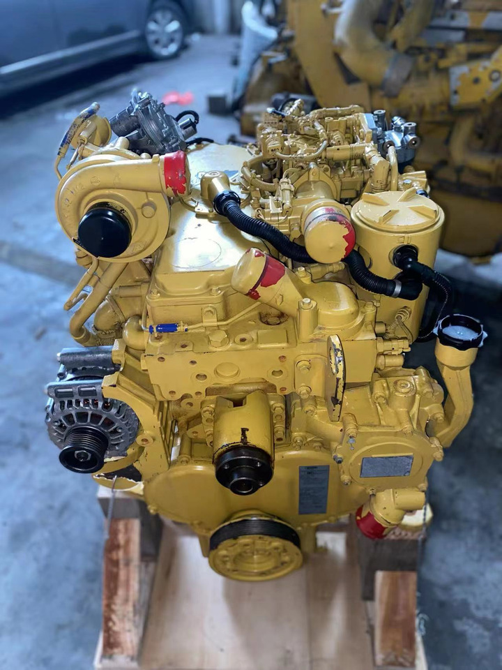 CATERPILLAR C4.4 - Mootor - Ekskavaator: pilt 2 CATERPILLAR C4.4 - Mootor - Ekskavaator: pilt 2