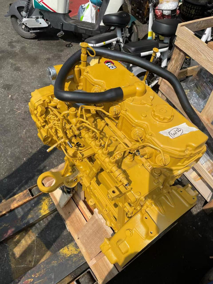 CATERPILLAR C4.4 - Mootor - Ekskavaator: pilt 1 CATERPILLAR C4.4 - Mootor - Ekskavaator: pilt 1