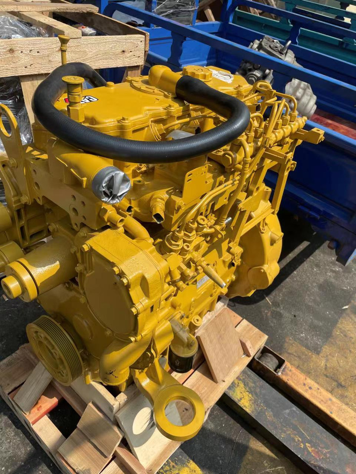 CATERPILLAR C4.4 - Mootor - Ekskavaator: pilt 4 CATERPILLAR C4.4 - Mootor - Ekskavaator: pilt 4