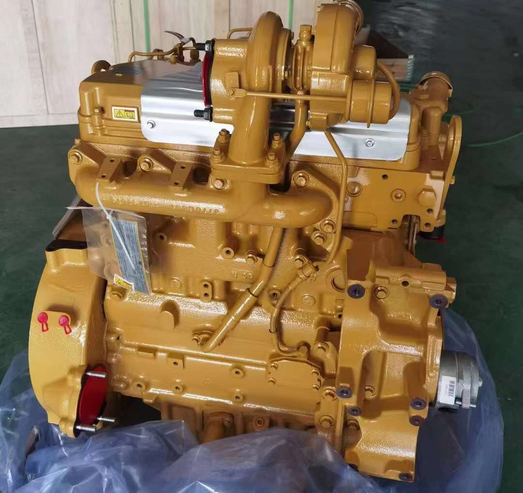 CATERPILLAR C4.4 - Mootor - Ekskavaator: pilt 3 CATERPILLAR C4.4 - Mootor - Ekskavaator: pilt 3