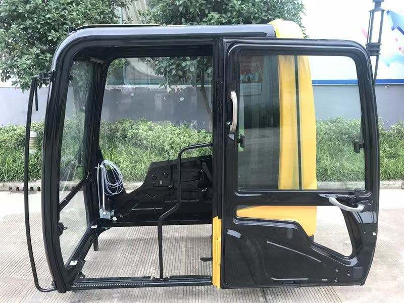 CATERPILLAR E318C E315D E320C E320D - Kabiin - Ekskavaator: pilt 3 CATERPILLAR E318C E315D E320C E320D - Kabiin - Ekskavaator: pilt 3