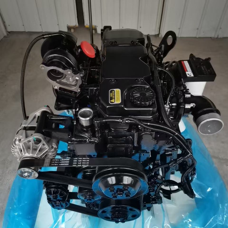 CUMMINS QSB4.5 - Mootor - Ekskavaator: pilt 1 CUMMINS QSB4.5 - Mootor - Ekskavaator: pilt 1