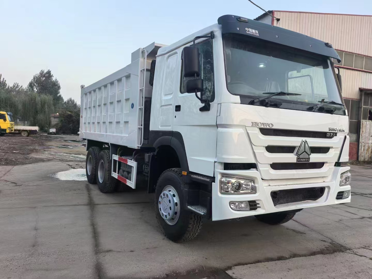 HOWO HOWO 371 SINOTRUK - Kasti veoauto: pilt 2 HOWO HOWO 371 SINOTRUK - Kasti veoauto: pilt 2