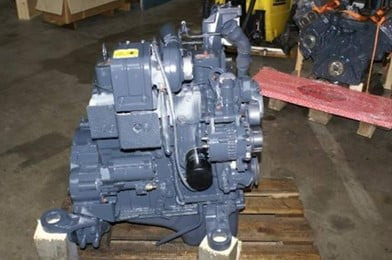 KOMATSU 6D102E - Mootor - Ekskavaator: pilt 1 KOMATSU 6D102E - Mootor - Ekskavaator: pilt 1