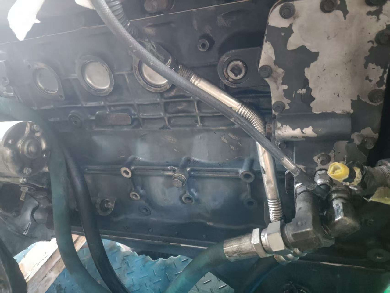 KOMATSU 6D107E-1 - Mootor - Ekskavaator: pilt 2 KOMATSU 6D107E-1 - Mootor - Ekskavaator: pilt 2