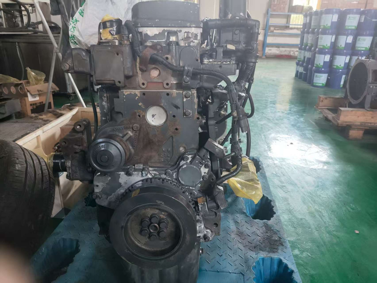 KOMATSU 6D107E-1 - Mootor - Ekskavaator: pilt 3 KOMATSU 6D107E-1 - Mootor - Ekskavaator: pilt 3