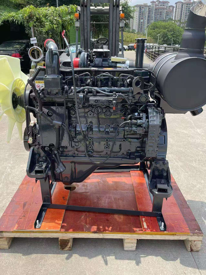 KOMATSU 6D107E-1 - Mootor - Ekskavaator: pilt 5 KOMATSU 6D107E-1 - Mootor - Ekskavaator: pilt 5