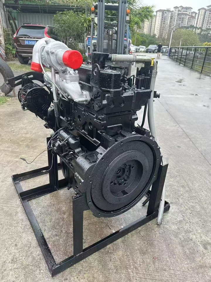 MITSUBISHI D04 - Mootor - Ekskavaator: pilt 2 MITSUBISHI D04 - Mootor - Ekskavaator: pilt 2