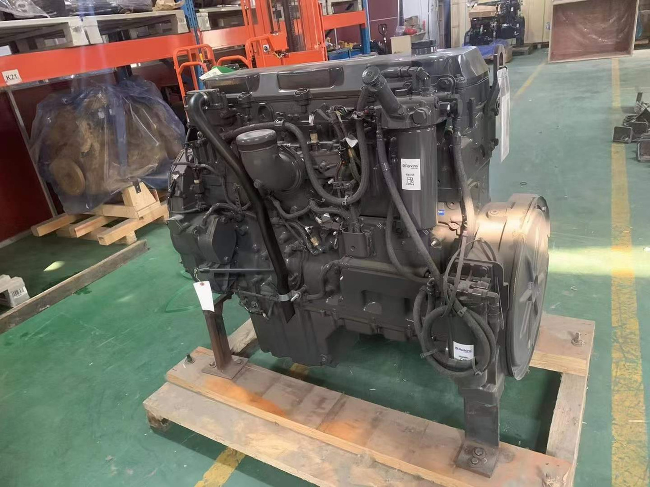 PERKINS 2206D - Mootor - Ekskavaator: pilt 1 PERKINS 2206D - Mootor - Ekskavaator: pilt 1