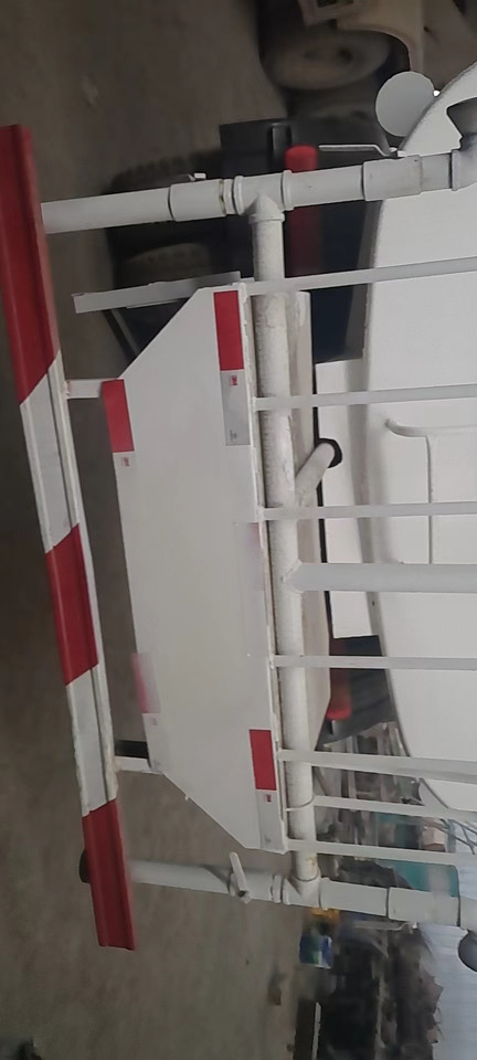 SINOTRUK 20 cubic meters tank - Tsisternauto: pilt 4 SINOTRUK 20 cubic meters tank - Tsisternauto: pilt 4