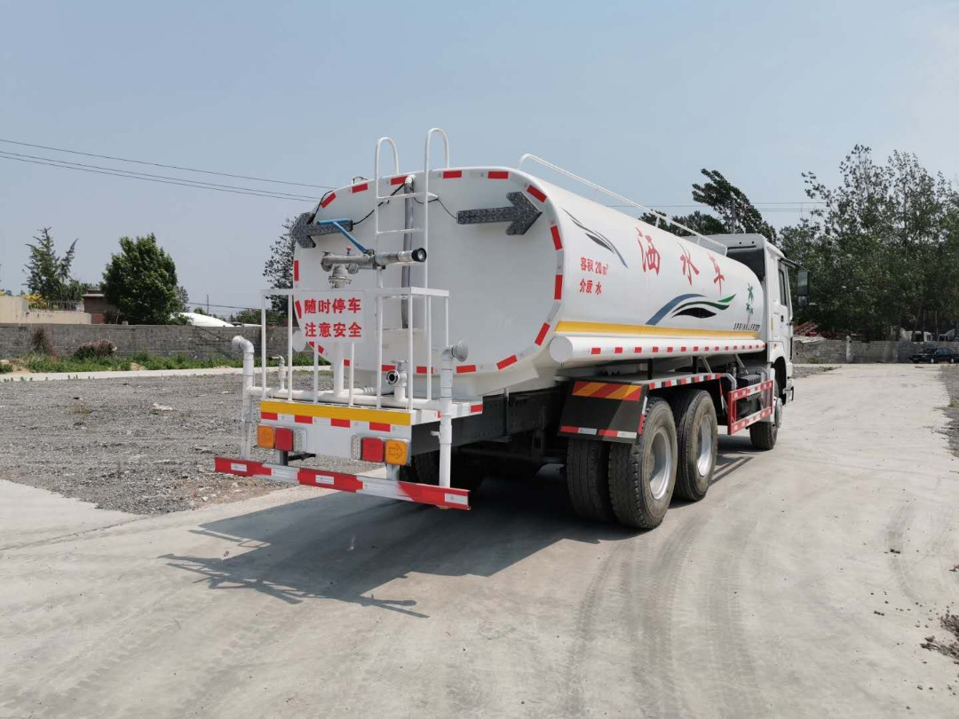 SINOTRUK 20 cubic meters tank - Tsisternauto: pilt 3 SINOTRUK 20 cubic meters tank - Tsisternauto: pilt 3