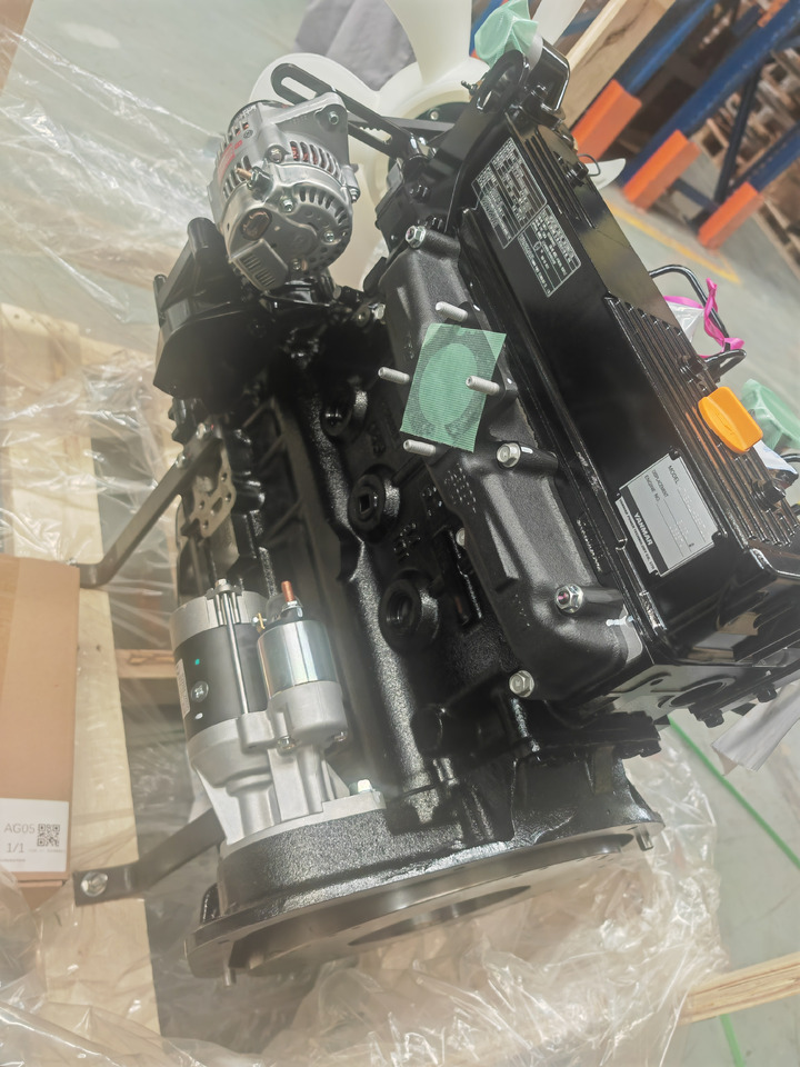 YANMAR 4TNE94 - Mootor - Miniekskavaator: pilt 2 YANMAR 4TNE94 - Mootor - Miniekskavaator: pilt 2