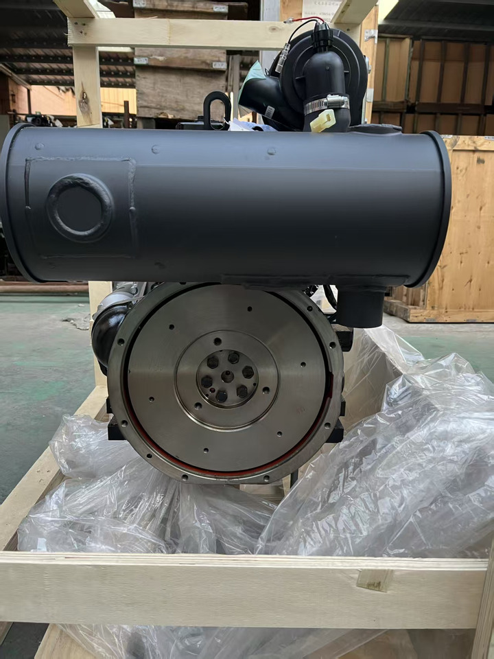 YANMAR 4TNV88 - Mootor - Ekskavaator: pilt 5 YANMAR 4TNV88 - Mootor - Ekskavaator: pilt 5