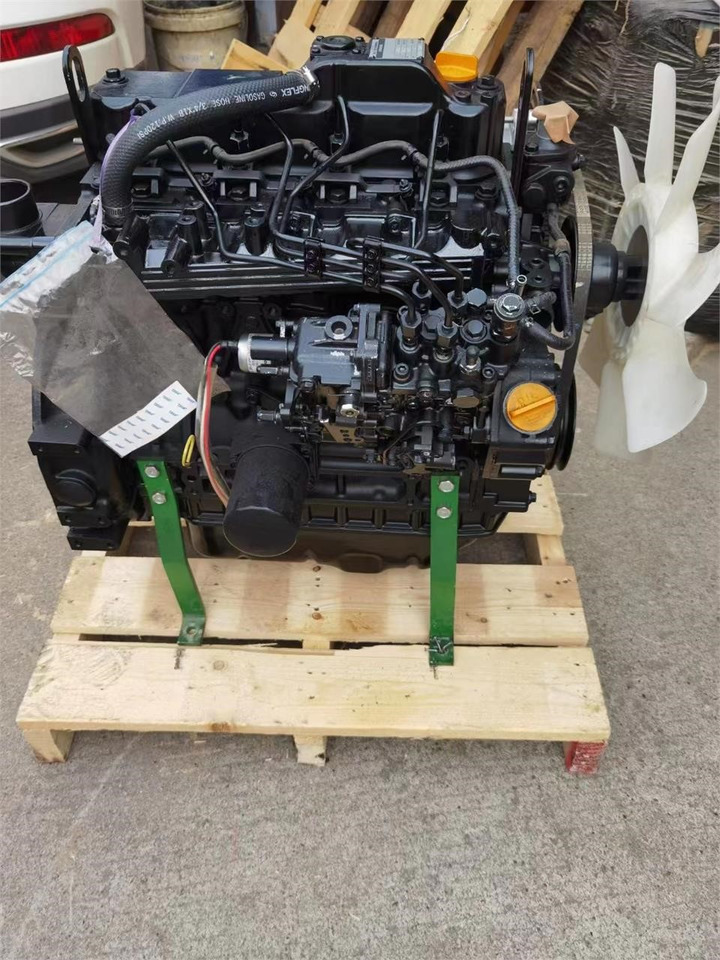 YANMAR 4TNV88 - Mootor - Ekskavaator: pilt 2 YANMAR 4TNV88 - Mootor - Ekskavaator: pilt 2