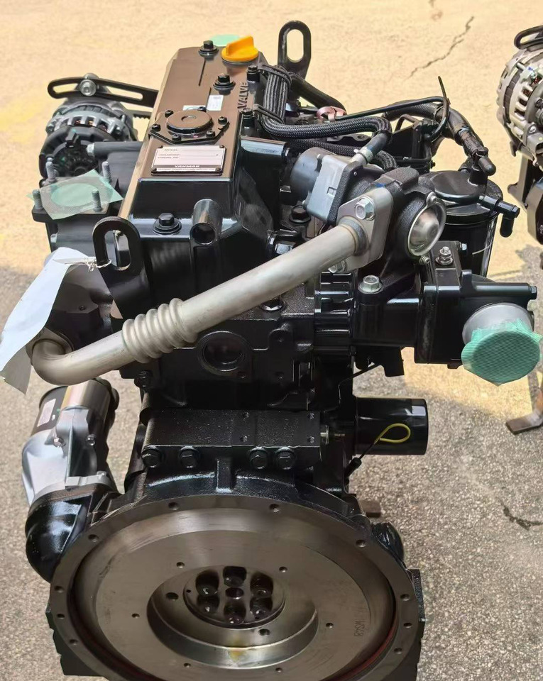 YANMAR 4TNV98 - Mootor - Ekskavaator: pilt 2 YANMAR 4TNV98 - Mootor - Ekskavaator: pilt 2